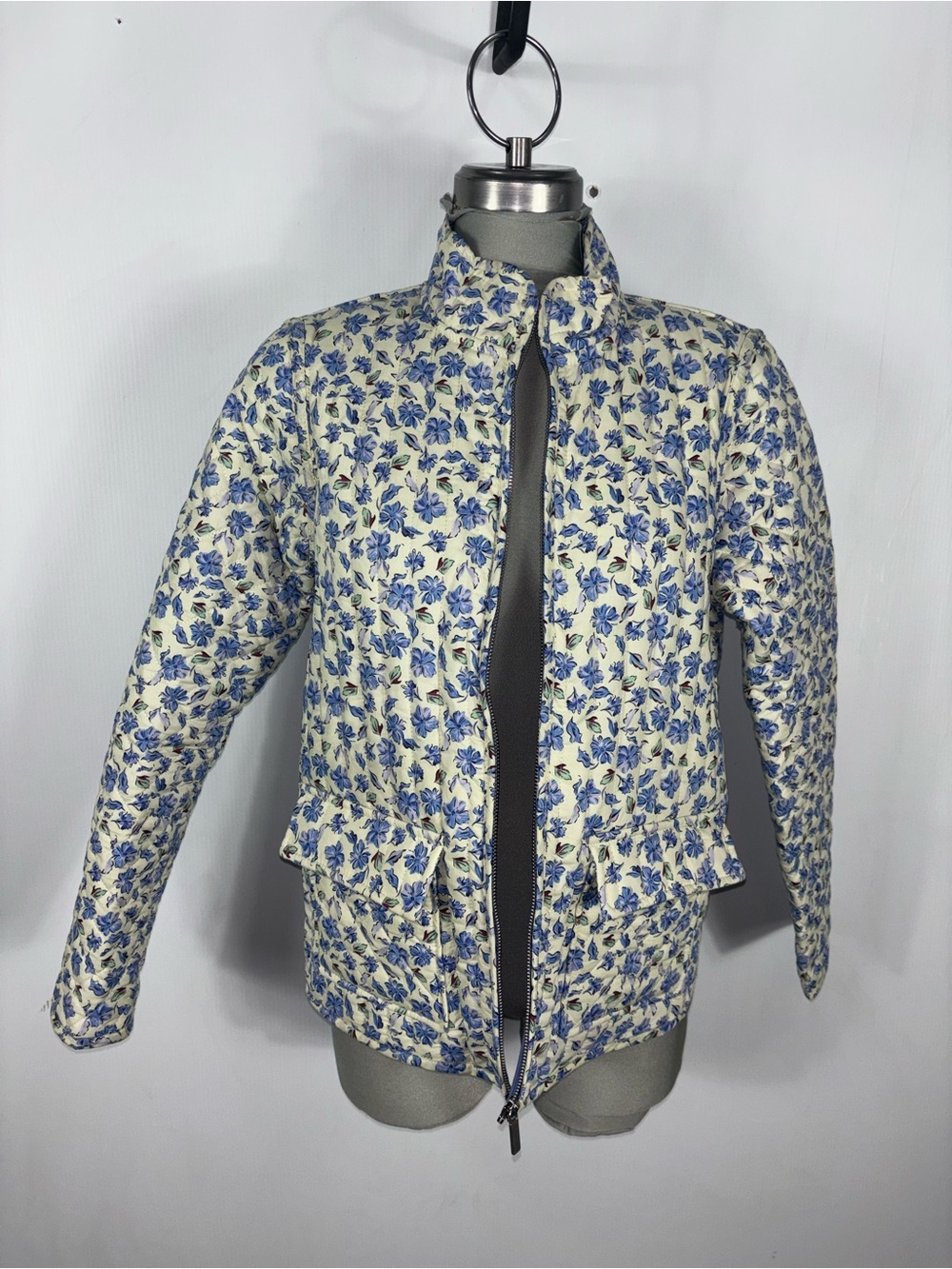 Bagatelle EUC Blue Floral Quilted Jacket